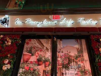 Pamplona Cocktails And Tapas