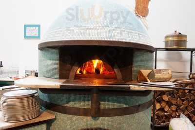 Una Pizza Napoletana