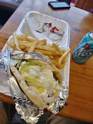 Pop's Fish And Chicken