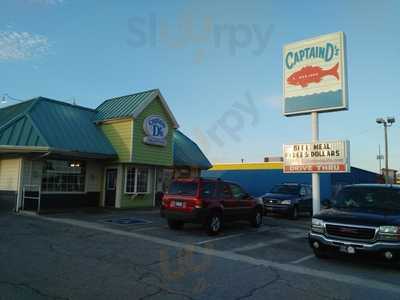 Captain D's