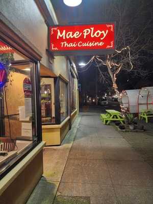 Maeploy Thai Cuisine