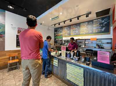 Crawfishaholic Seafood Restaurant