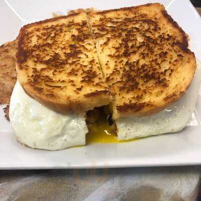 Homie's Cinnamon Rolls And Comfort Cafe