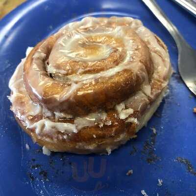 Homie's Cinnamon Rolls And Comfort Cafe