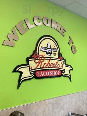 Roberto's Taco Shop