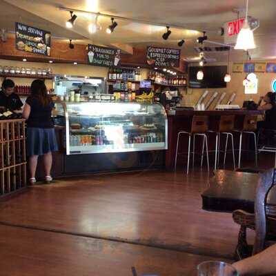 Living Room Cafe And Bistro