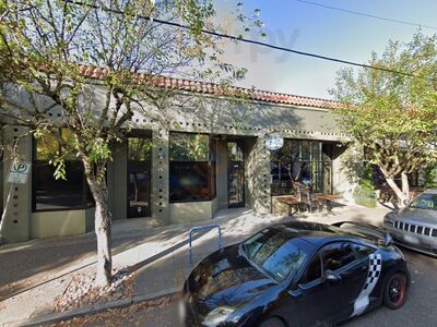 Townshend's Division Street Teahouse