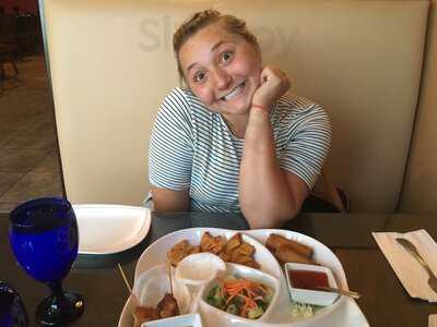 Thai Lily Restaurant