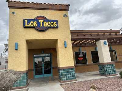 Los Tacos