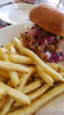 Red Dog Restaurant & Bar