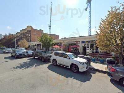 Fiouna's Persian Fusion Cuisine