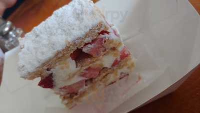 L'arte Bianco Bakery