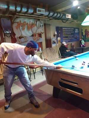 Sandy's Stafecoach Saloon