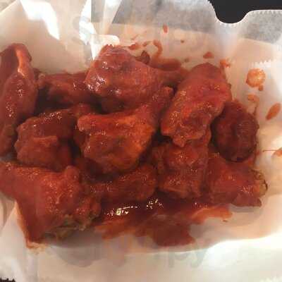 Wing'n It Pizza Grill & Bar