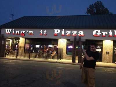 Wing'n It Pizza Grill & Bar