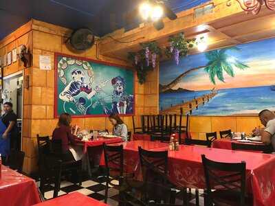 Mariscos Playa Escondida