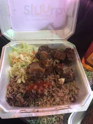 Rollin's Island Grille