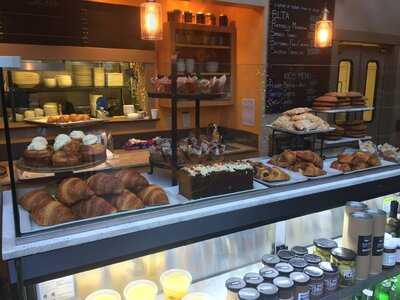 Seasons Cafe & Bakery