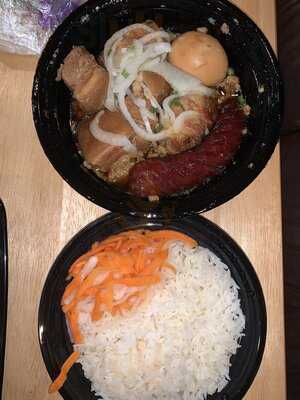 Cha Pa's Noodles & Grill