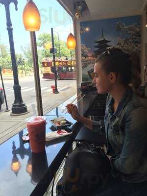 Osaka Sush & Fresh Fruit Smoothies