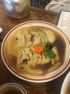 Ping's Dumpling House