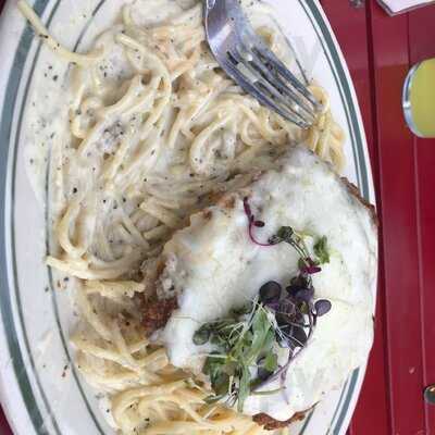 Red, White And Basil