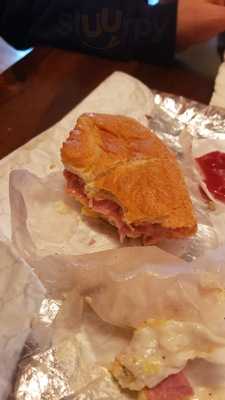 Crown Deli At Pennypack