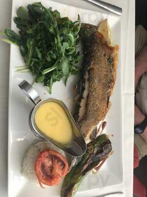 Ada's Restaurant & Bar