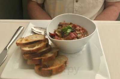 Ada's Restaurant & Bar