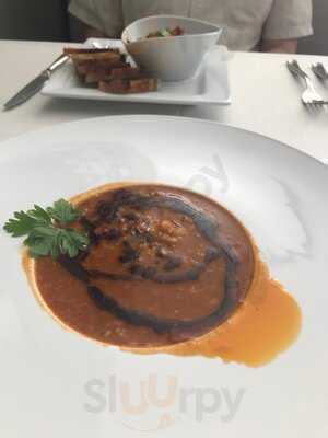 Ada's Restaurant & Bar