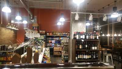 Metropolitan Deli & Cafe - Dexter Avenue