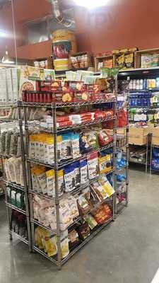 Metropolitan Deli & Cafe - Dexter Avenue