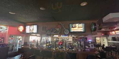 Mr D's Sportsbar & Grill