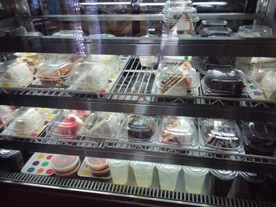 Smokey Island Grille