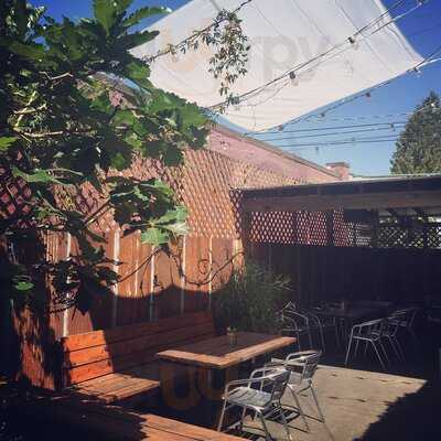 Leisure Public House