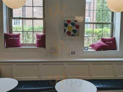 Chill On The Hill Frozen Yogurt