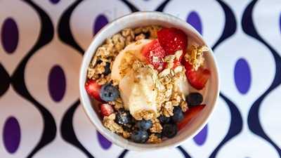 Chill On The Hill Frozen Yogurt