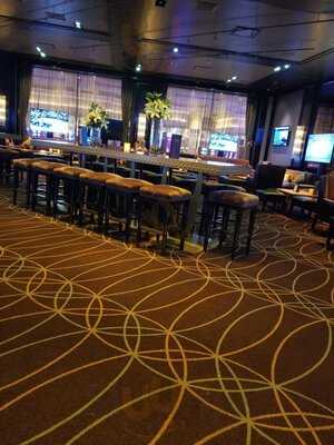 Lily Bar & Lounge At The Bellagio Hotel