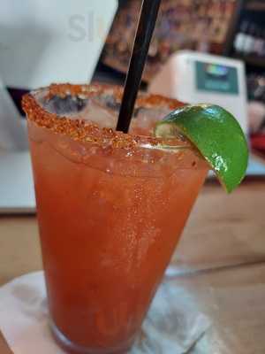 Liquid Zoo Sports Bar & Grill