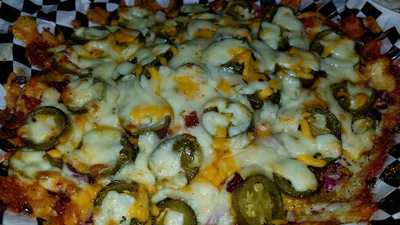 Liquid Zoo Sports Bar & Grill