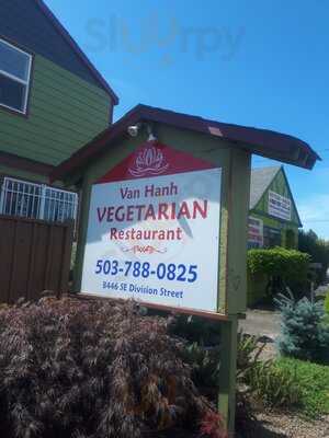 Van Hahn Vegetarian Restaurant