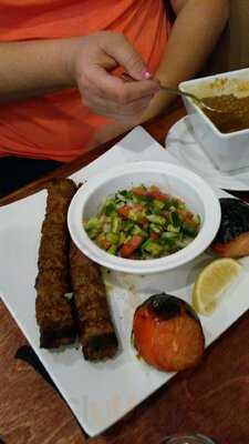 Zaytoon Mediterranean Market And Kabob