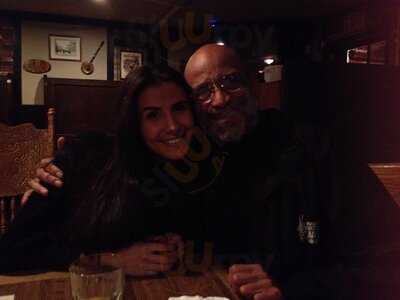 Rose And Thistle Pub