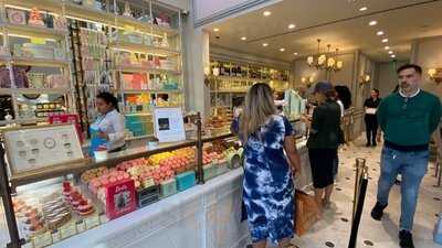 Laduree The Grove