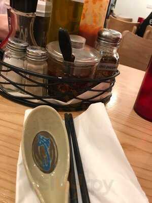 Wen's Yunnan Noodle And Ramen