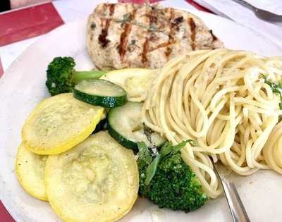 Julian's Pizzeria & Kitchen