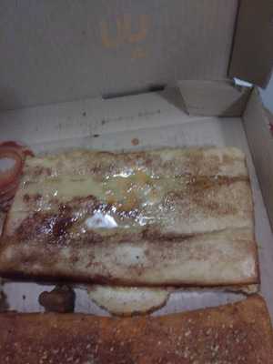 Pizza Hut / Wing Street