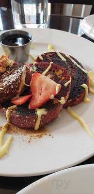 Kanela Breakfast Club