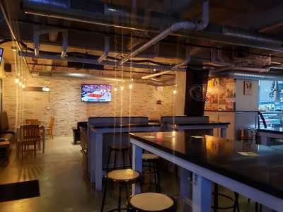 The Roost - Pub & Cafe