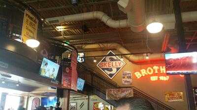 Brothers Bar And Grill